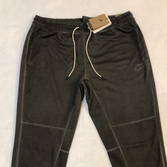 XL Nike Revival washed cuffed sweatpants - Picture 6 of 11